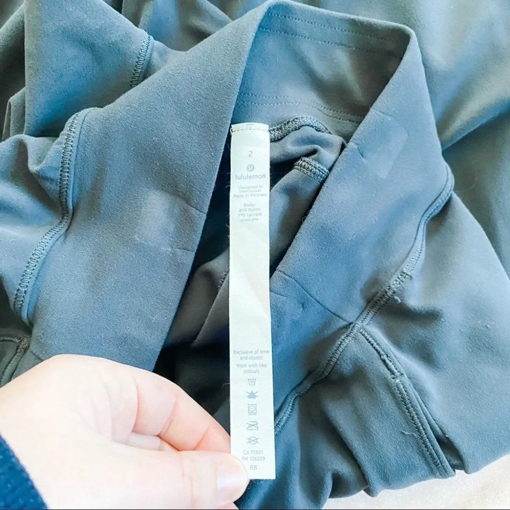 Lululemon Rejuvenate Crop *18